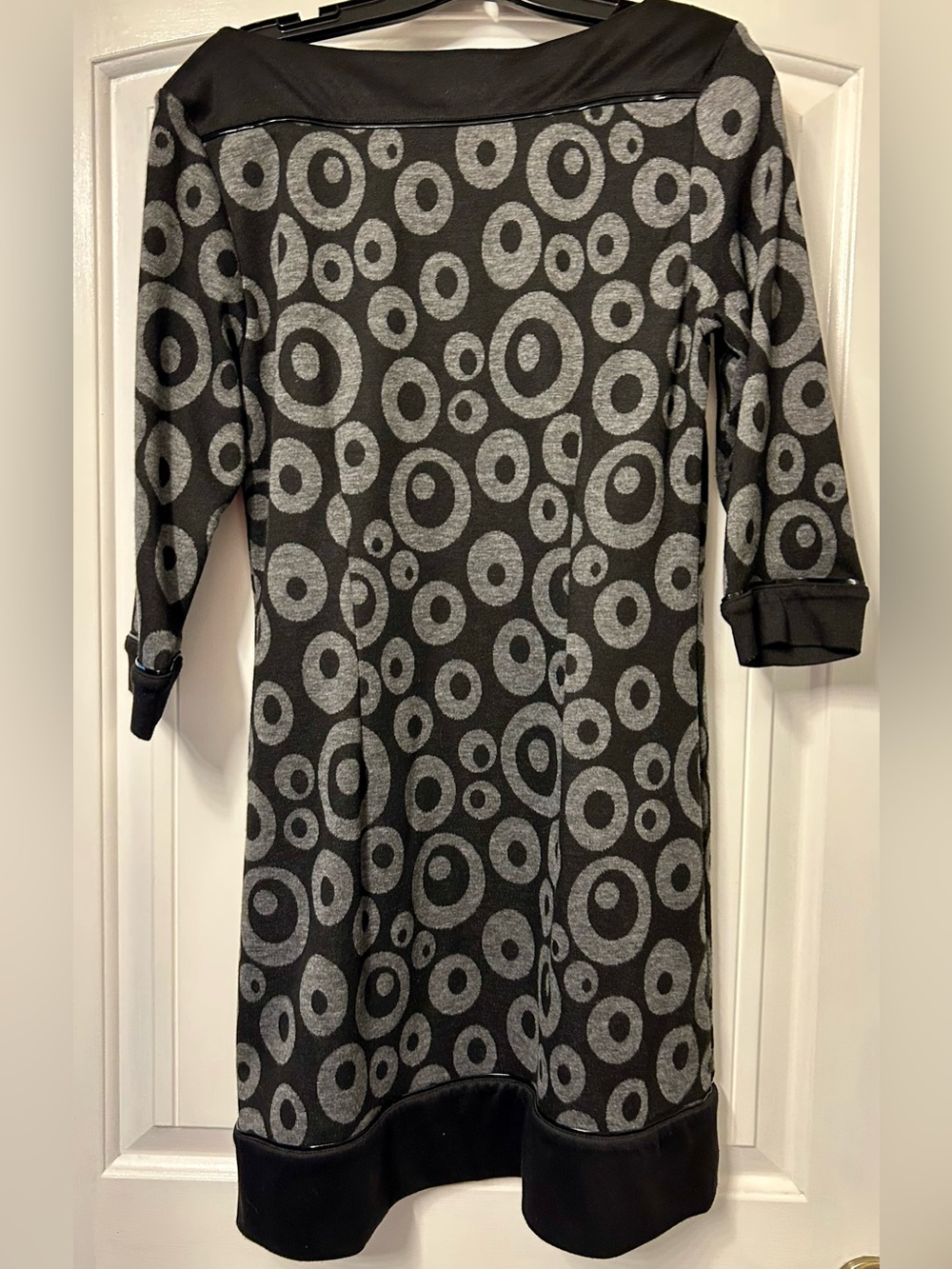 Sandra Darren Black Dress with Gray Circle Print